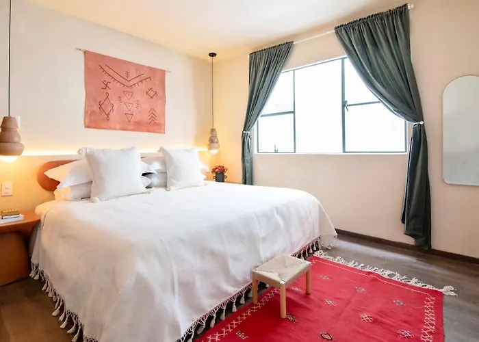 Combo Marrakesh House Kesh - Duplex, 2 Joint Houses.10br, 7.5 Bath, 22 Guest *