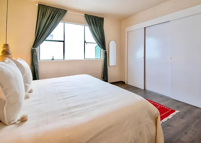 Holiday home Combo Marrakesh House Kesh - Duplex, 2 Joint Houses.10br, 7.5 Bath, 22 Guest Mexico City