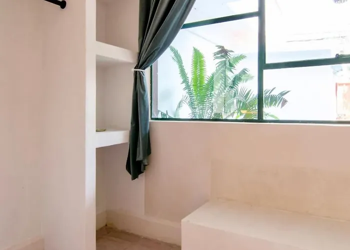 Holiday home Combo Marrakesh House Kesh - Duplex, 2 Joint Houses.10br, 7.5 Bath, 22 Guest Mexico City