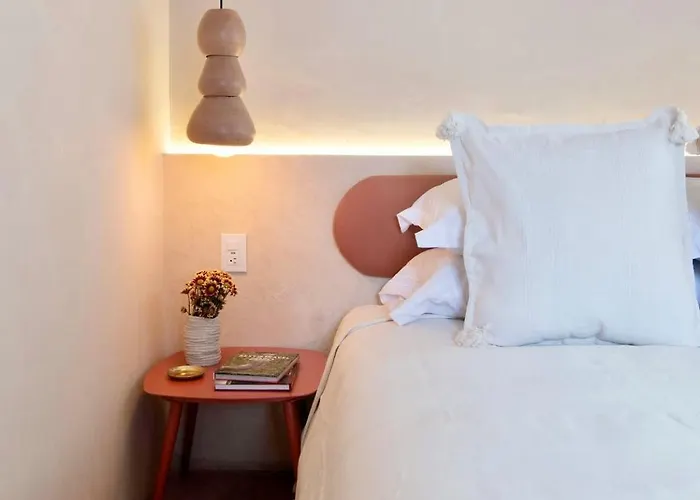 Combo Marrakesh House Kesh - Duplex, 2 Joint Houses.10br, 7.5 Bath, 22 Guest Holiday home
