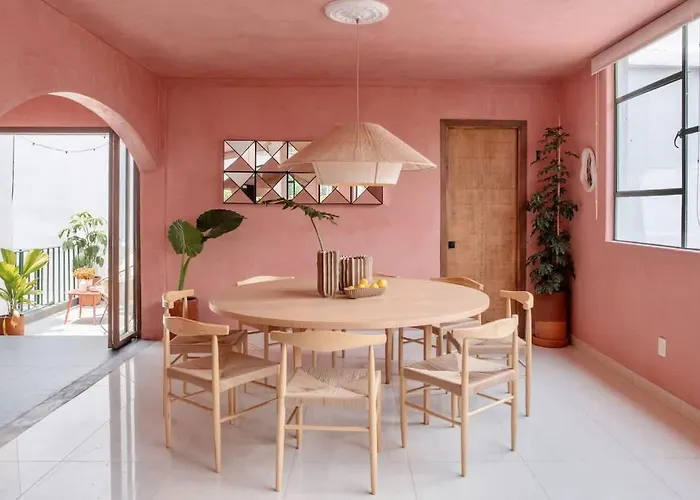 Combo Marrakesh House Kesh - Duplex, 2 Joint Houses.10br, 7.5 Bath, 22 Guest