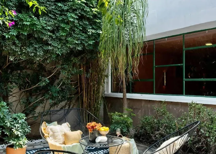 Combo Marrakesh House Kesh - Duplex, 2 Joint Houses.10br, 7.5 Bath, 22 Guest Holiday home