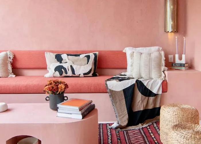 Combo Marrakesh House Kesh - Duplex, 2 Joint Houses.10br, 7.5 Bath, 22 Guest Holiday home *