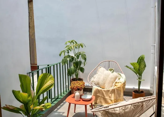 Combo Marrakesh House Kesh - Duplex, 2 Joint Houses.10br, 7.5 Bath, 22 Guest Holiday home