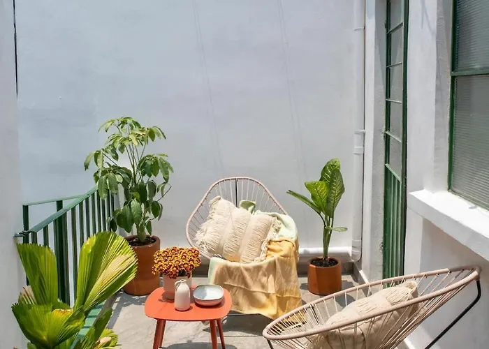 Combo Marrakesh House Kesh - Duplex, 2 Joint Houses.10br, 7.5 Bath, 22 Guest Holiday home *
